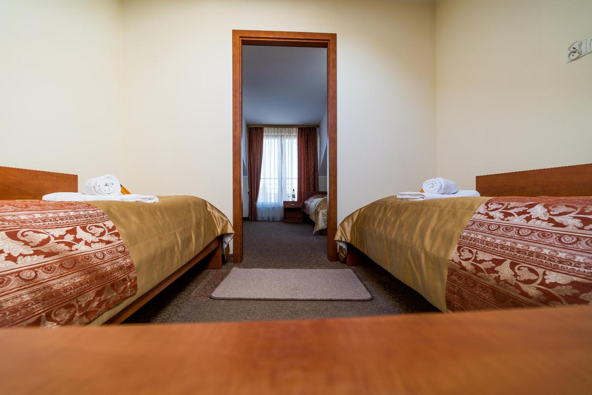 Villa Martii - Komfortowe Apartamenty Z Aneksami Kuchennymi - Spokojna Okolica, Blisko Plazy Privatunterkunft